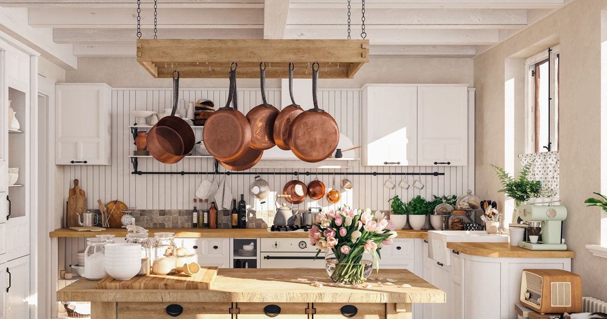 Kitchen & Dining