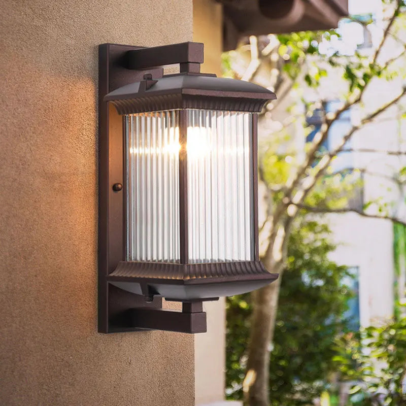 Modern Outdoor Wall Sconce – Waterproof Metal Exterior Light for Porch, Garden & Entryway